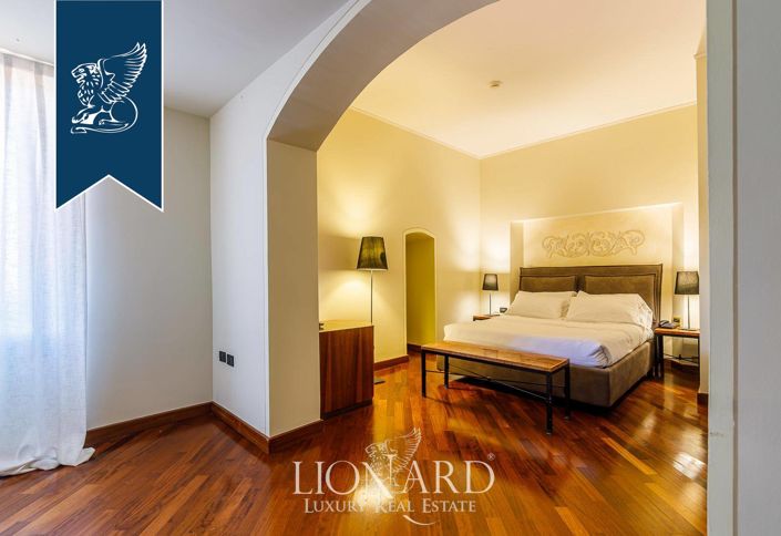 Image No.41-38 Bed Property for sale