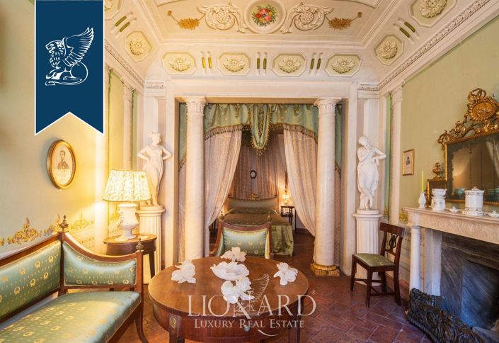 Image No.13-Propriété de 8 chambres à vendre à Volterra