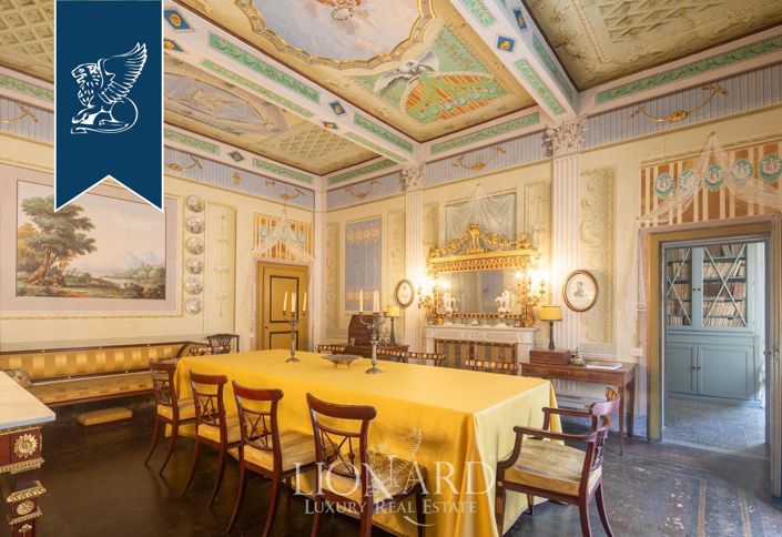 Image No.2-Propriété de 8 chambres à vendre à Volterra