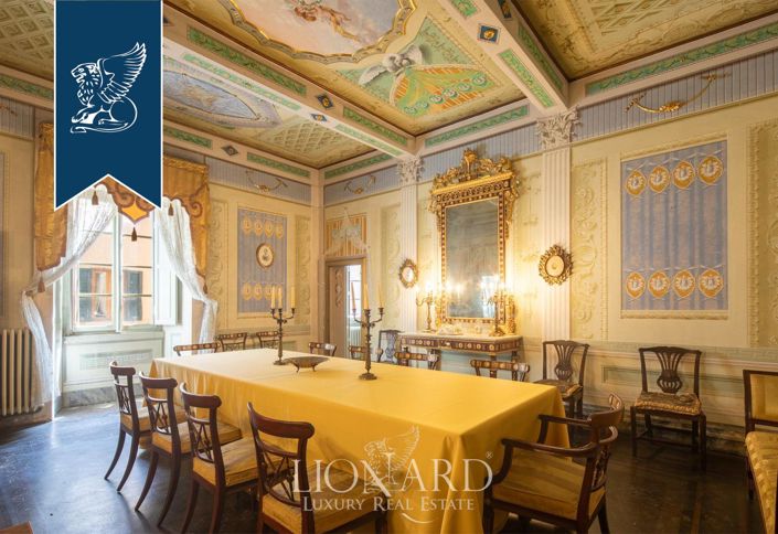 Image No.3-Propriété de 8 chambres à vendre à Volterra