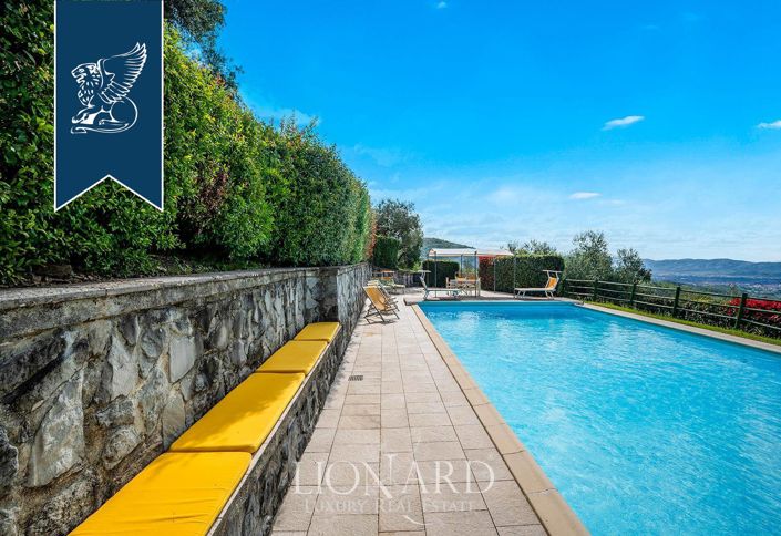 Image No.9-10 Bed Villa for sale