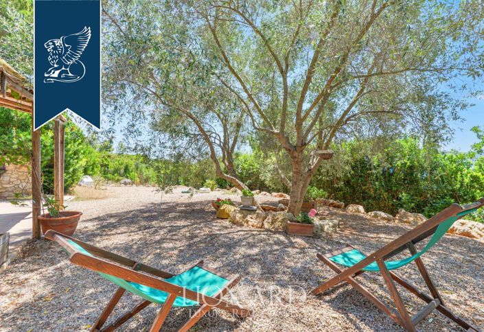 Image No.15-7 Bed Villa for sale