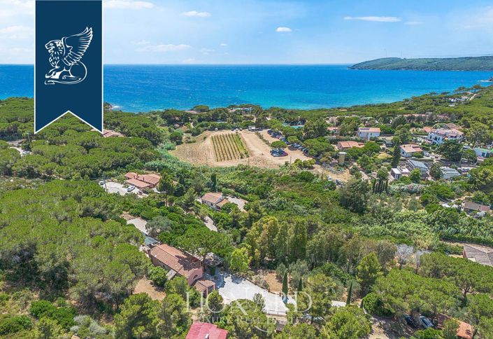 Image No.3-7 Bed Villa for sale