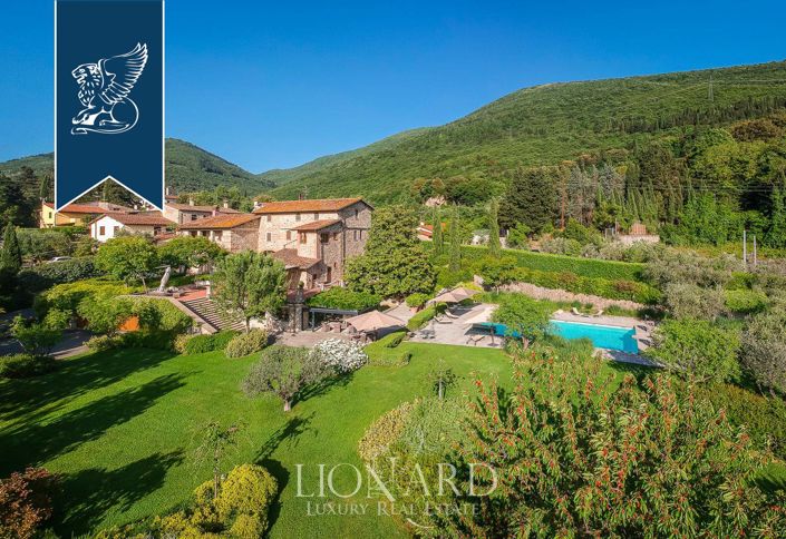 Image No.2-5 Bed Villa for sale