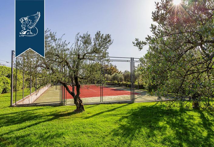 Image No.30-5 Bed Villa for sale