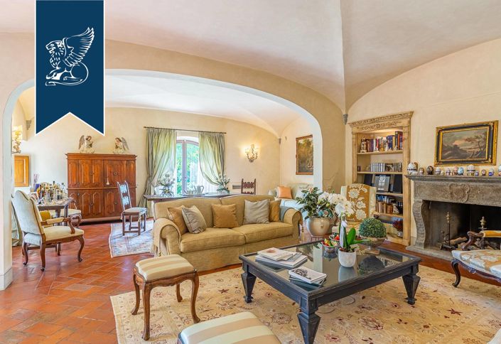 Image No.32-5 Bed Villa for sale