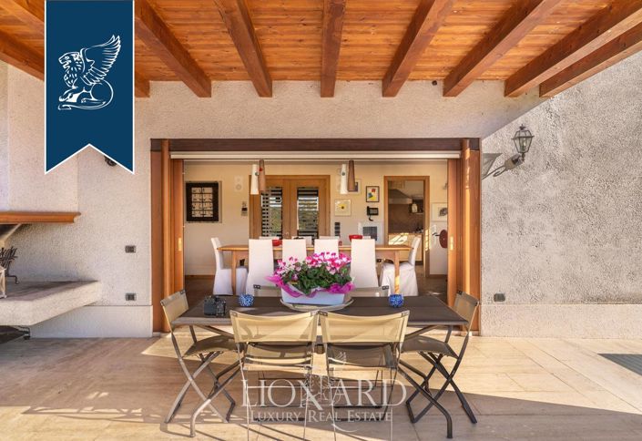 Image No.11-4 Bed Villa for sale