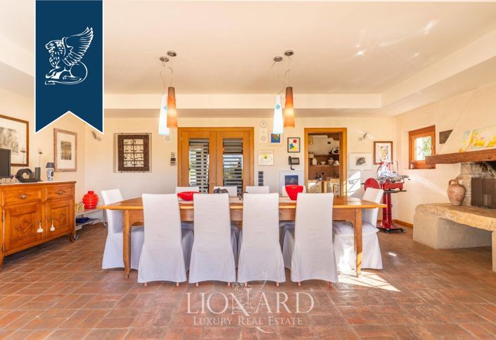 Image No.20-4 Bed Villa for sale