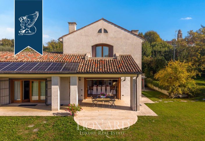 Image No.5-4 Bed Villa for sale