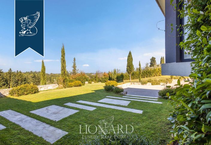 Image No.11-5 Bed Villa for sale