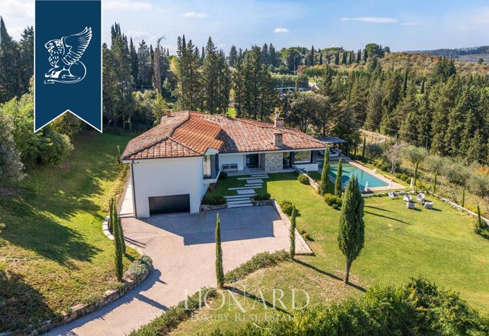 Image No.3-5 Bed Villa for sale