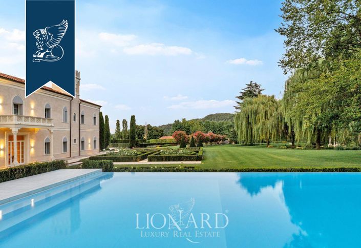 Image No.2-Villa de 8 chambres à vendre à Padoue