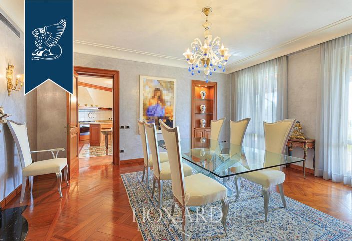 Image No.17-4 Bed Villa for sale