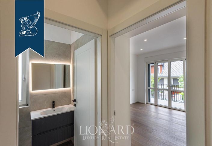 Image No.12-3 Bed Villa for sale