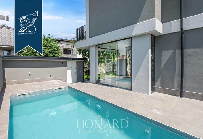 Image No.2-3 Bed Villa for sale