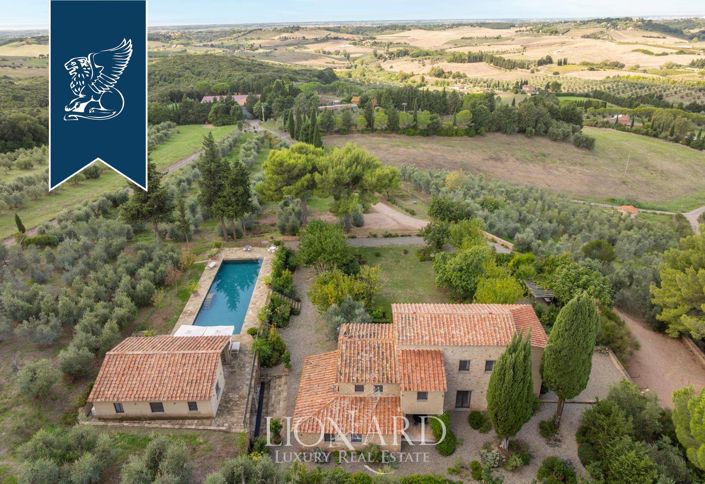 Image No.11-6 Bed Villa for sale