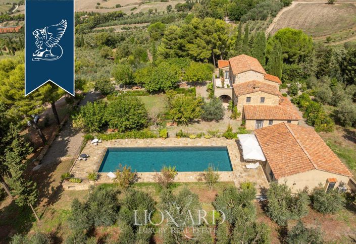 Image No.15-6 Bed Villa for sale