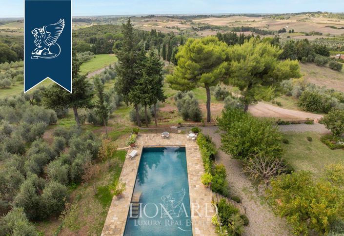 Image No.3-6 Bed Villa for sale