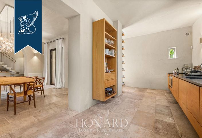 Image No.40-6 Bed Villa for sale