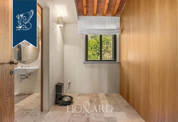 Image No.47-6 Bed Villa for sale