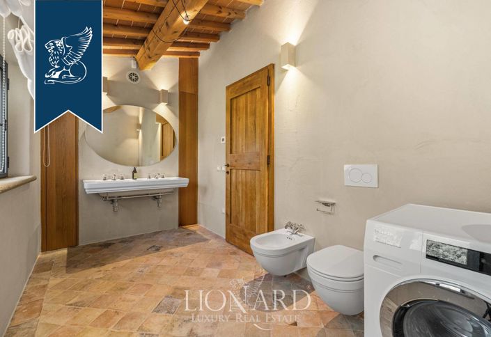 Image No.57-6 Bed Villa for sale