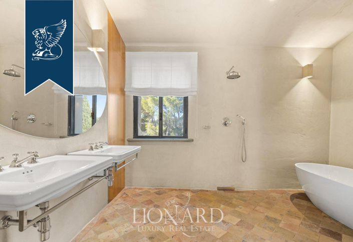 Image No.63-6 Bed Villa for sale