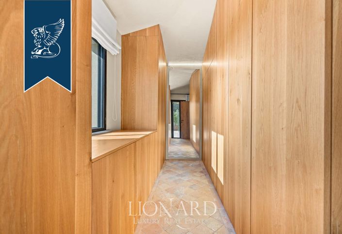 Image No.65-6 Bed Villa for sale