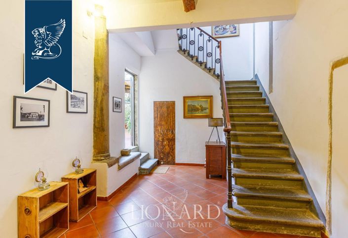 Image No.10-9 Bed Apartment for sale