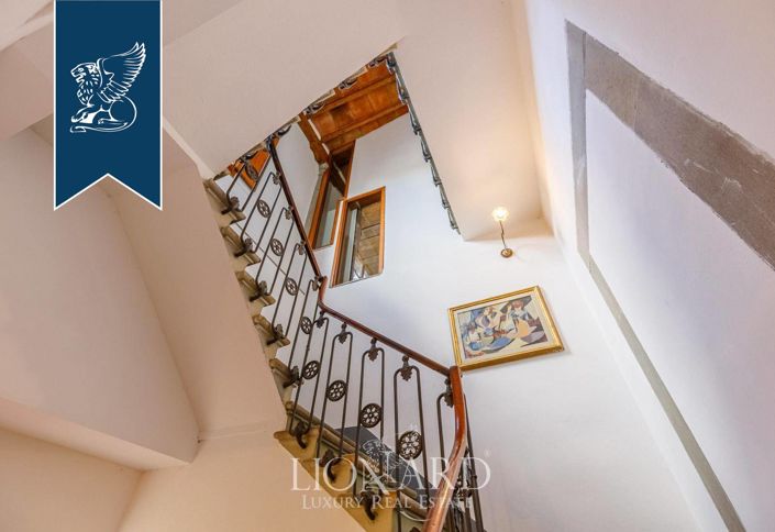 Image No.11-9 Bed Apartment for sale