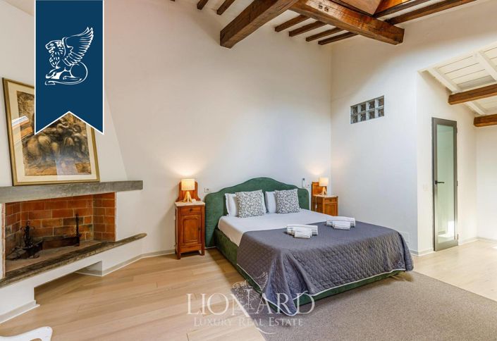 Image No.6-9 Bed Apartment for sale