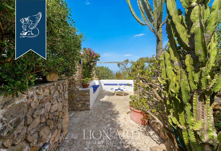 Image No.14-2 Bed Villa for sale