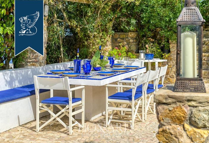 Image No.8-2 Bed Villa for sale