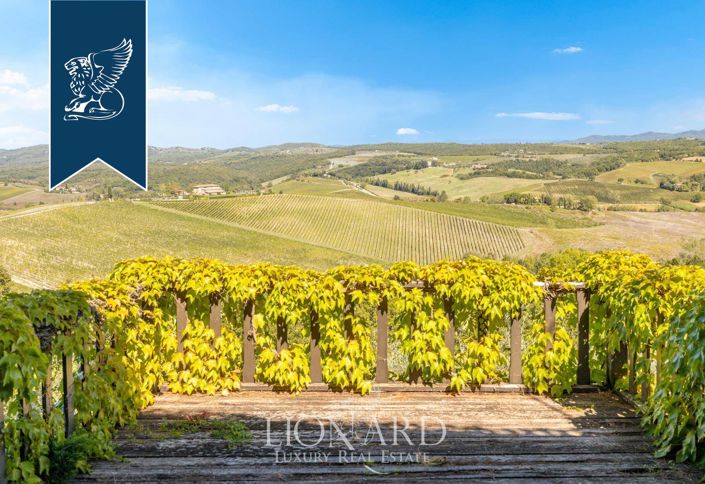 Image No.12-13 Bed Farmhouse for sale