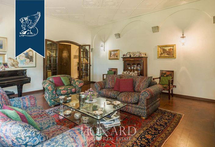 Image No.11-5 Bed Villa for sale