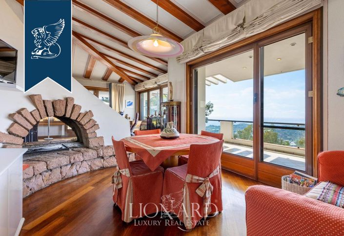 Image No.14-4 Bed Villa for sale