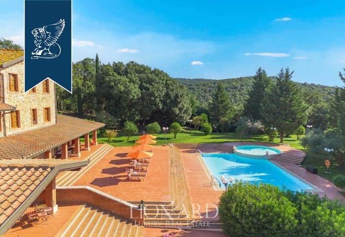 Image No.6-20 Bed Hotel for sale