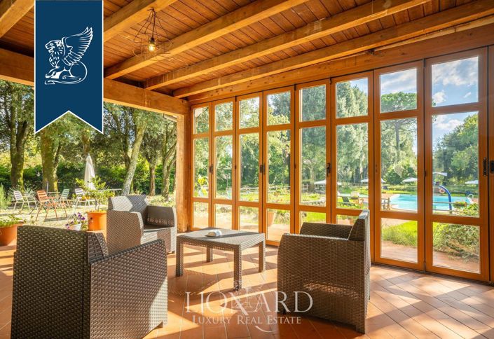 Image No.16-28 Bed Villa for sale