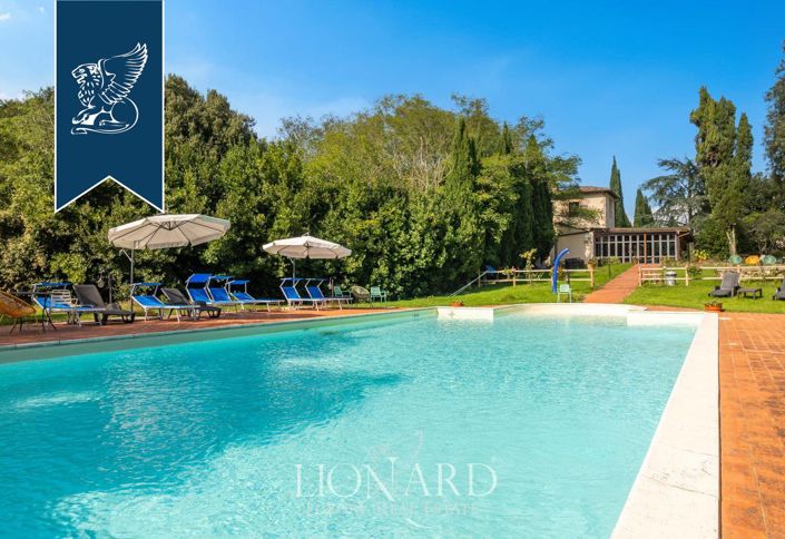 Image No.4-28 Bed Villa for sale