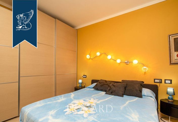 Image No.19-6 Bed Villa for sale