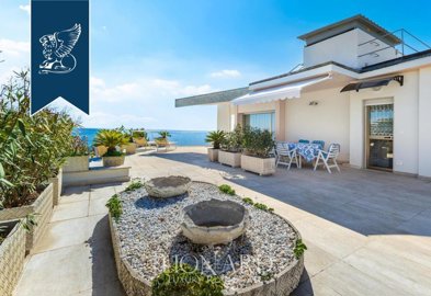 1 - San Remo, Apartment