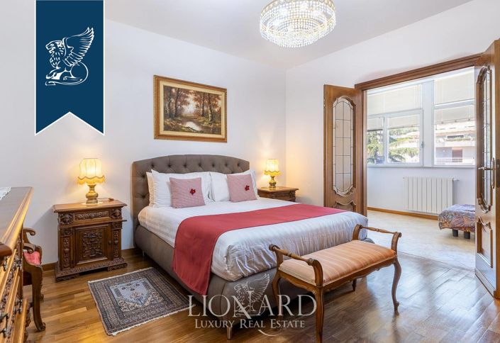 Image No.14-3 Bed Apartment for sale