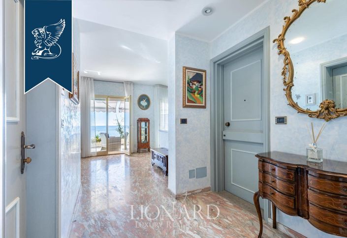 Image No.6-3 Bed Apartment for sale