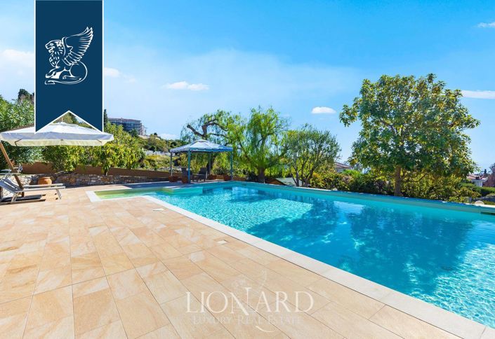 Image No.2-Villa de 5 chambres à vendre à San Remo