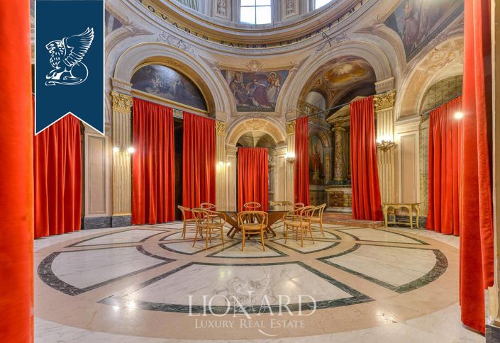 Image No.1-40 Bed Property for sale