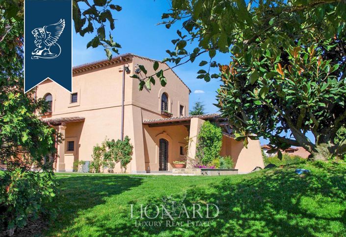 Image No.2-6 Bed Villa for sale