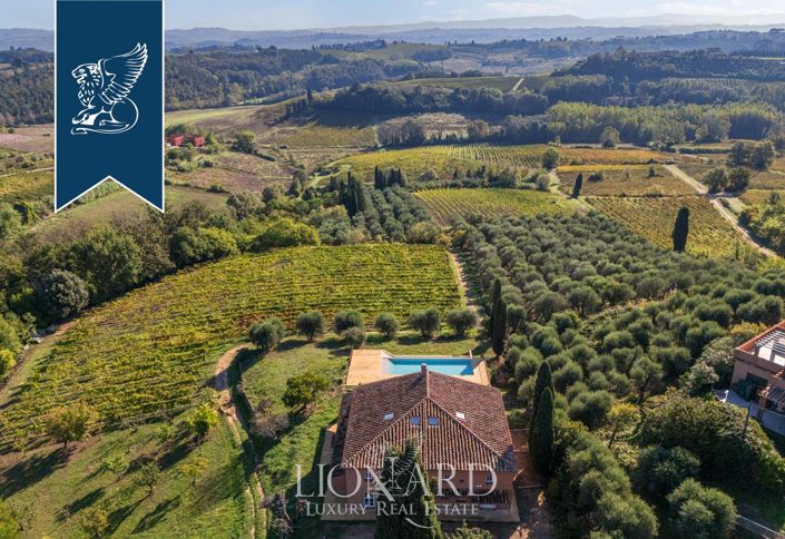 Image No.16-Ferme de 11 chambres à vendre à Terricciola