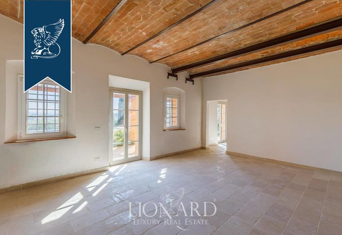 Image No.19-Ferme de 11 chambres à vendre à Terricciola