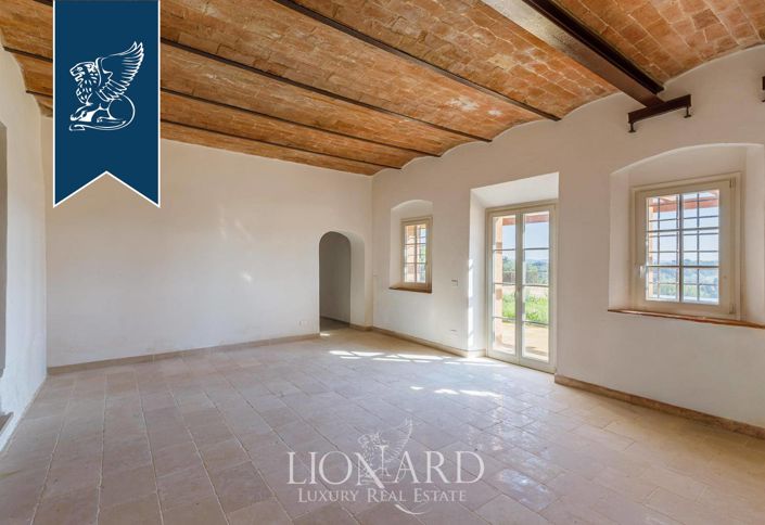 Image No.20-Ferme de 11 chambres à vendre à Terricciola