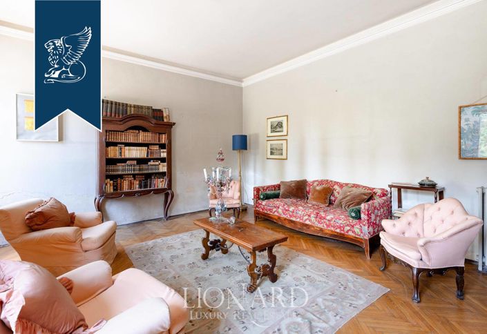 Image No.15-9 Bed Villa for sale