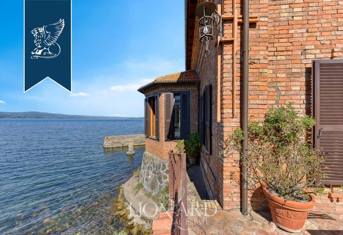 Image No.13-2 Bed Villa for sale